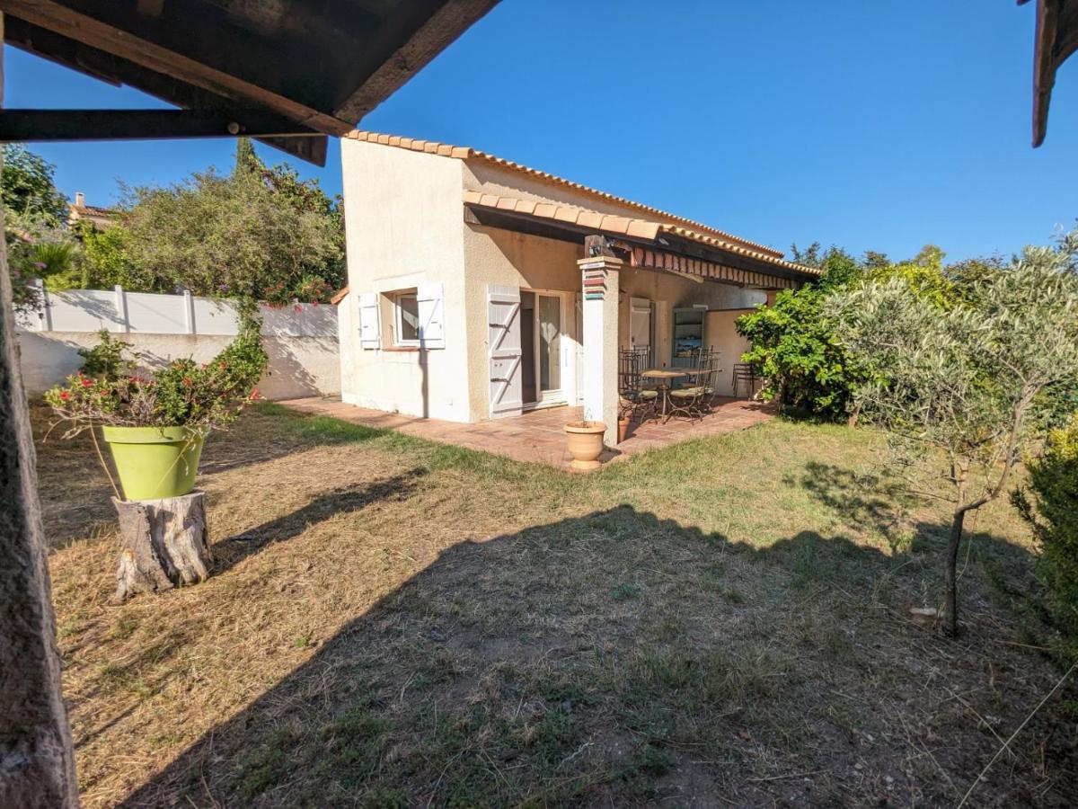 Maisonnette Kalis Calme Avec Climatisation Parking Jardin Cadre Campagne Plages A Pieds Бандол Екстериор снимка